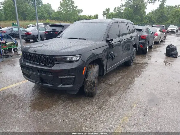 1C4RJKBG4R8926264 2024 JEEP GRAND CHEROKEE - Image 2