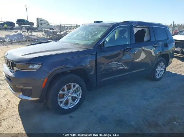 1C4RJKBG6P8868364 2023 JEEP GRAND CHEROKEE - Image 2