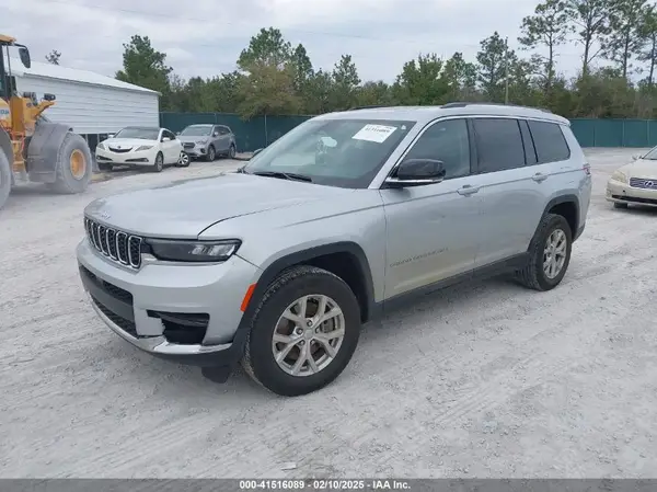 1C4RJKBG7P8840914 2023 JEEP GRAND CHEROKEE - Image 2