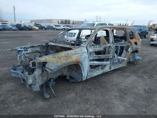 1C4RJKBG7R8591582 2024 JEEP GRAND CHEROKEE - Image 2