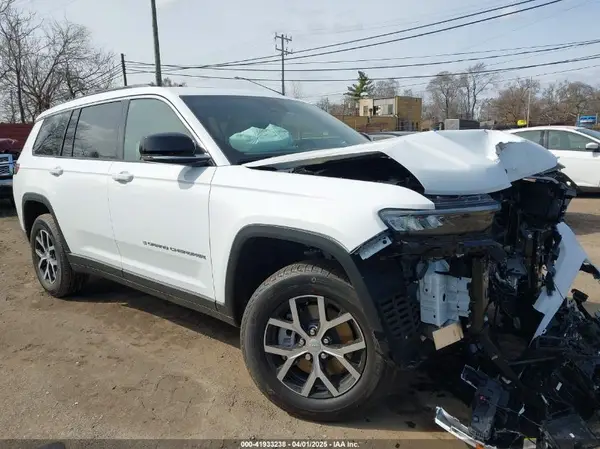 1C4RJKBG7S8677223 2025 JEEP GRAND CHEROKEE - Image 1