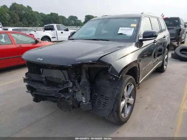 1C4RJKBG8M8198585 2021 JEEP GRAND CHEROKEE - Image 2