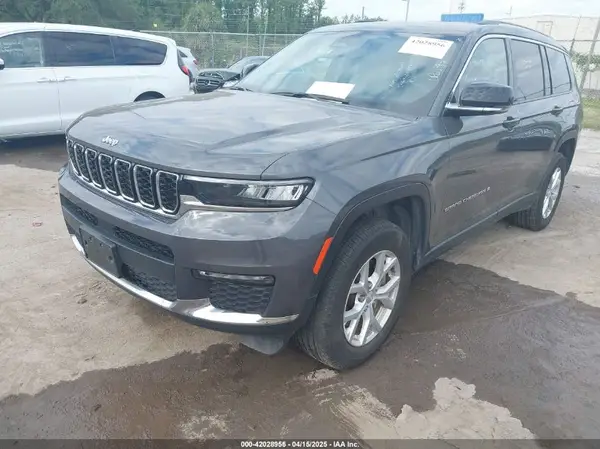 1C4RJKBG8P8844678 2023 JEEP GRAND CHEROKEE - Image 2