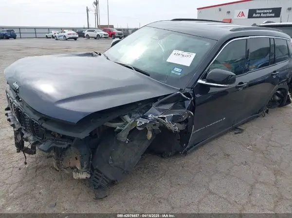 1C4RJKBG9R8584407 2024 JEEP GRAND CHEROKEE - Image 2