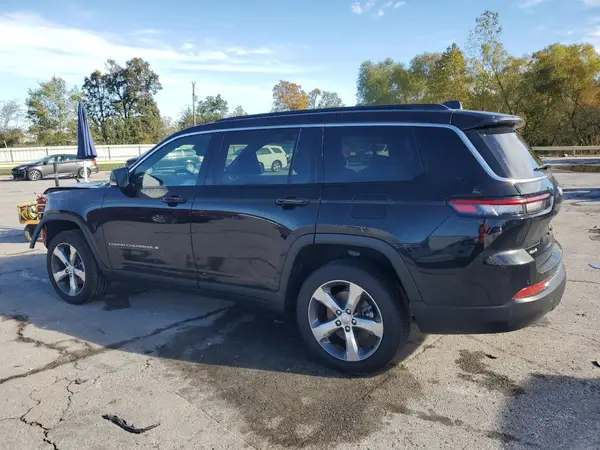 1C4RJKBG9S8632073 2025 JEEP GRAND CHEROKEE - Image 2