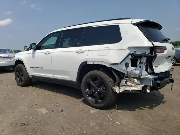 1C4RJKBG9S8635667 2025 JEEP GRAND CHEROKEE - Image 2