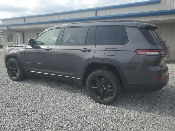 1C4RJKBGXP8745070 2023 JEEP GRAND CHEROKEE - Image 2