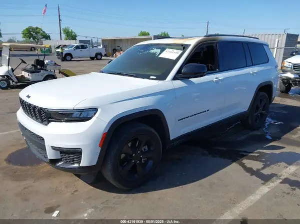 1C4RJKBGXP8892800 2023 JEEP GRAND CHEROKEE - Image 2