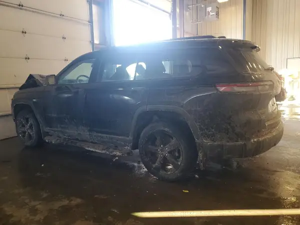 1C4RJKBGXR8500773 2024 JEEP GRAND CHEROKEE - Image 2