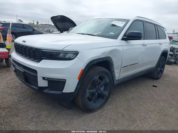 1C4RJKBGXR8536835 2024 JEEP GRAND CHEROKEE - Image 2