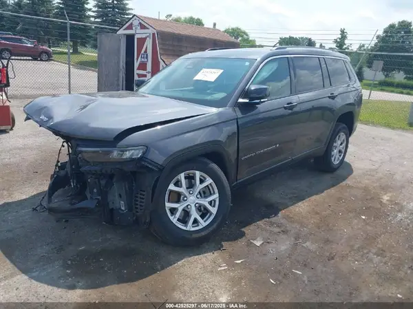 1C4RJKBGXR8917360 2024 JEEP GRAND CHEROKEE - Image 2