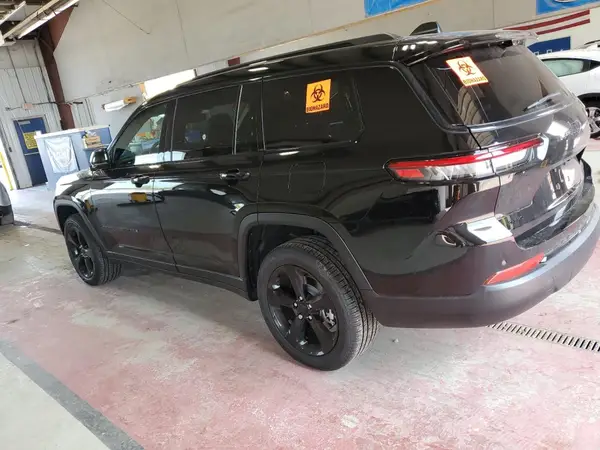1C4RJKBGXS8717455 2025 JEEP GRAND CHEROKEE - Image 2