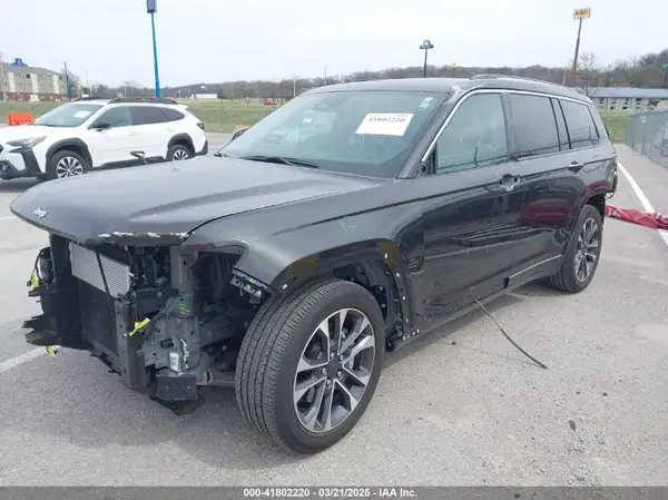 1C4RJKDG6P8718591 2023 JEEP GRAND CHEROKEE - Image 2