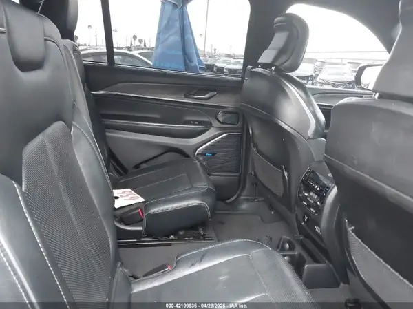 1C4RJKDG9N8532203 2022 JEEP GRAND CHEROKEE - Image 8