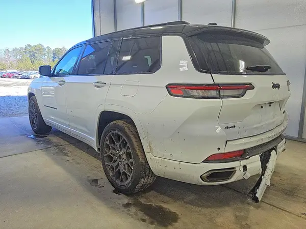 1C4RJKEG0S8769415 2025 JEEP GRAND CHEROKEE - Image 2