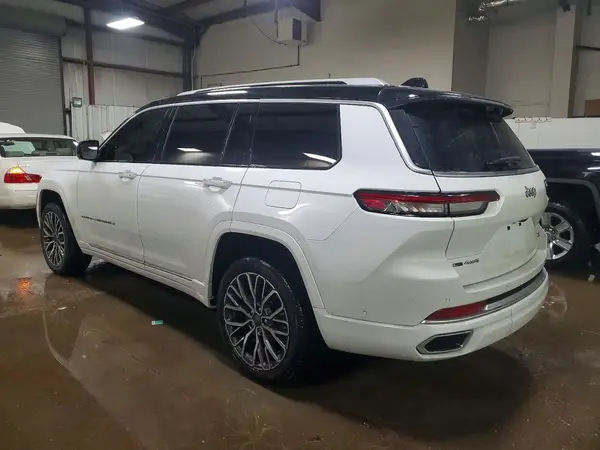 1C4RJKEG4M8196988 2021 JEEP GRAND CHEROKEE - Image 2