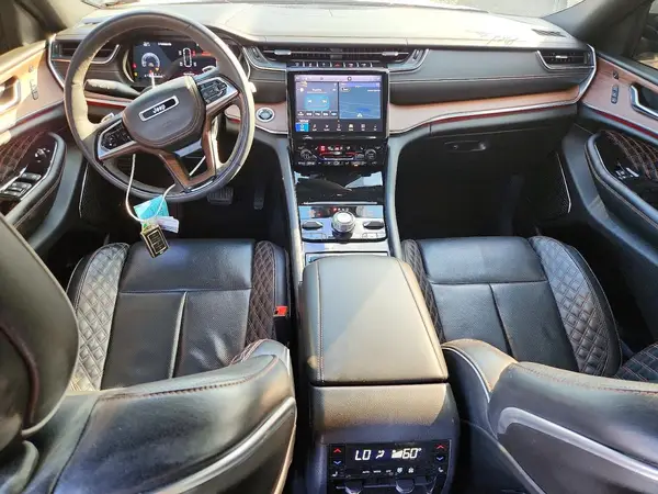 1C4RJKEG6R8951114 2024 JEEP GRAND CHEROKEE - Image 8