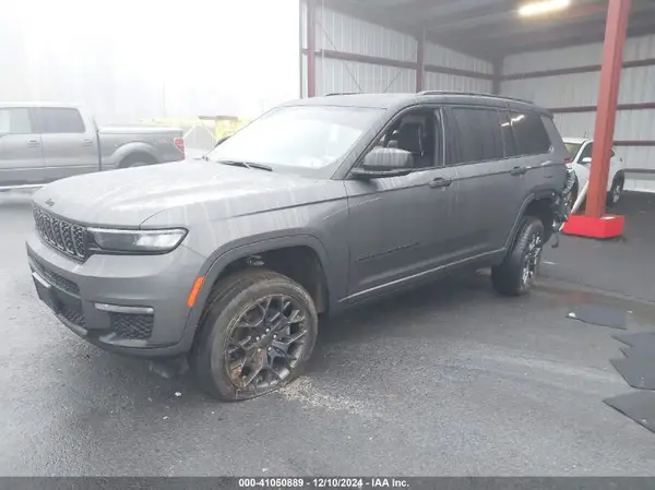 1C4RJKEG9R8917670 2024 JEEP GRAND CHEROKEE - Image 2