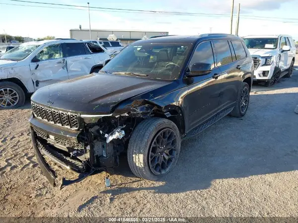 1C4RJKEGXP8713909 2023 JEEP GRAND CHEROKEE - Image 2