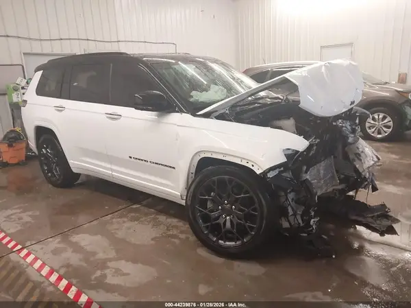 1C4RJKEGXS8696604 2025 JEEP GRAND CHEROKEE - Image 1