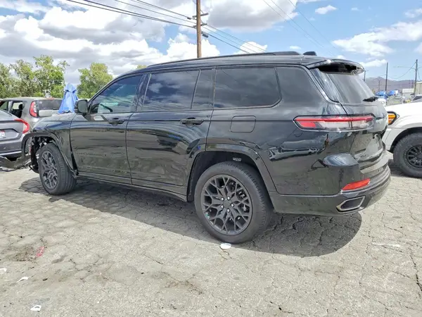 1C4RJKET0P8789409 2023 JEEP GRAND CHEROKEE - Image 2