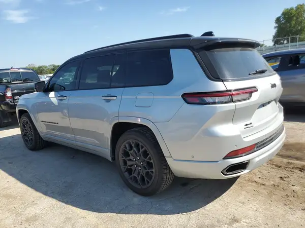 1C4RJKET3P8823892 2023 JEEP GRAND CHEROKEE - Image 2