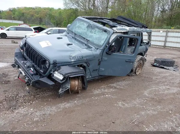 1C4RJXDG7RW261575 2024 JEEP WRANGLER - Image 2