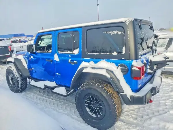 1C4RJXFG0RW266260 2024 JEEP WRANGLER - Image 2