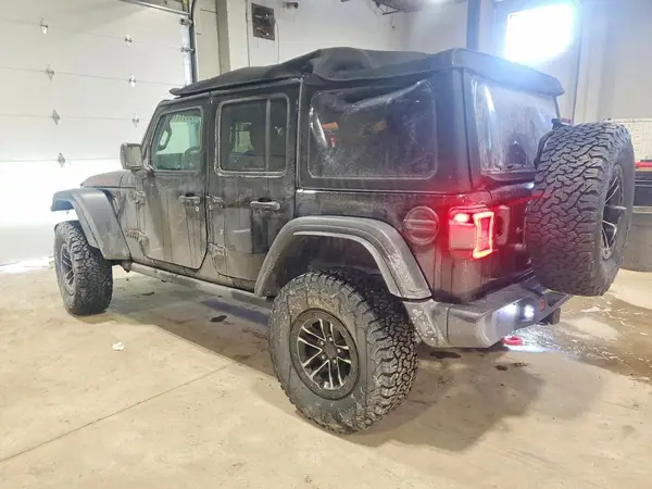 1C4RJXFG5RW159091 2024 JEEP WRANGLER - Image 2