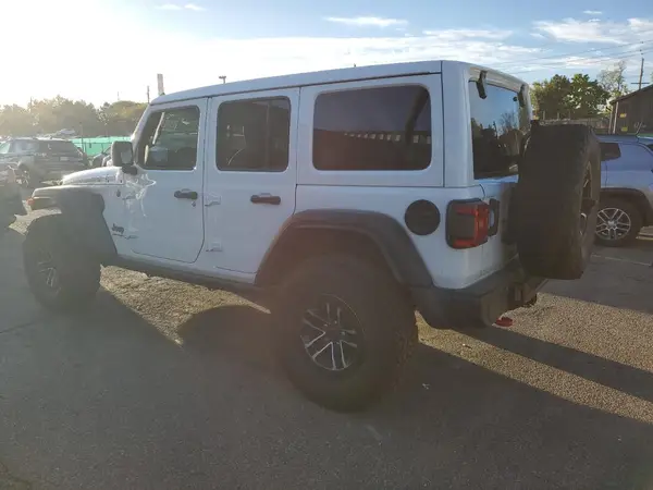 1C4RJXFG7RW369224 2024 JEEP WRANGLER - Image 2