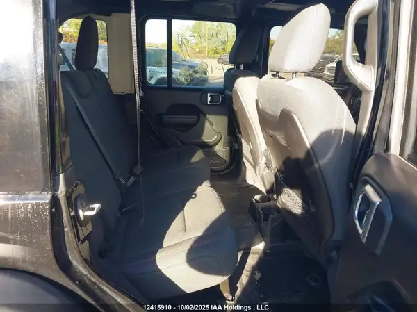 1C4RJXFG8RW180985 2024 JEEP WRANGLER - Image 8