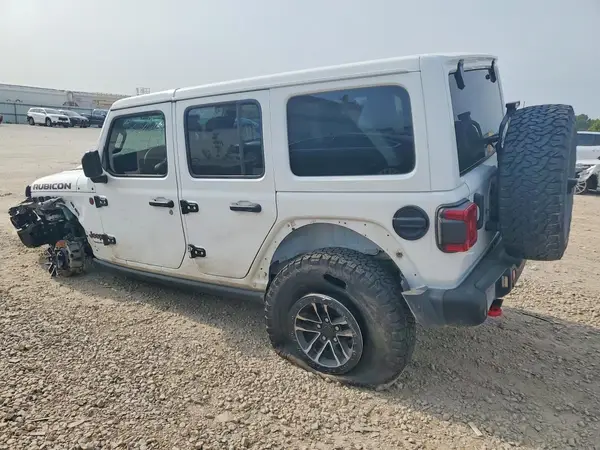 1C4RJXFG8RW288359 2024 JEEP WRANGLER - Image 2