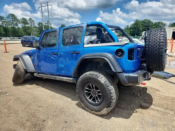 1C4RJXFG9RW109200 2024 JEEP WRANGLER - Image 2