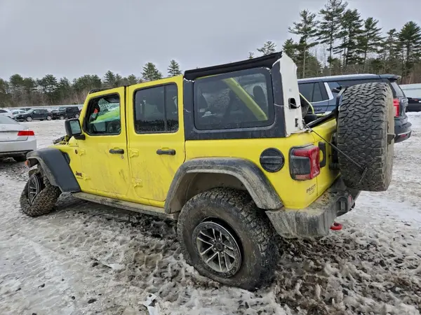 1C4RJXFN9RW134676 2024 JEEP WRANGLER - Image 2