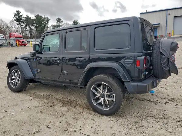 1C4RJXN62RW130530 2024 JEEP WRANGLER - Image 2