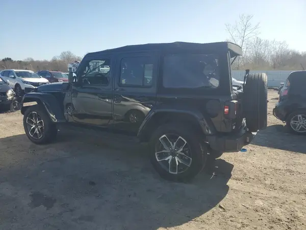 1C4RJXN62RW133671 2024 JEEP WRANGLER - Image 2