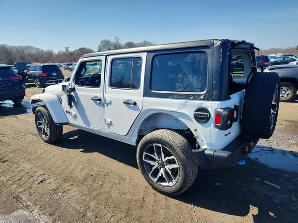 1C4RJXN62RW140944 2024 JEEP WRANGLER - Image 2