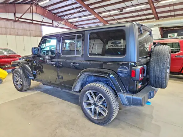1C4RJXN62RW141690 2024 JEEP WRANGLER - Image 2