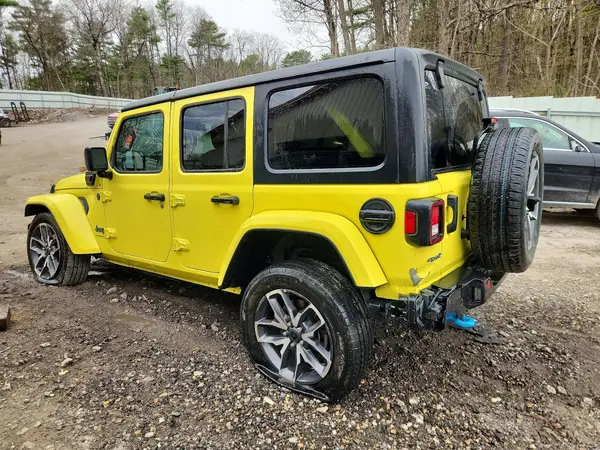 1C4RJXN62RW186421 2024 JEEP WRANGLER - Image 2