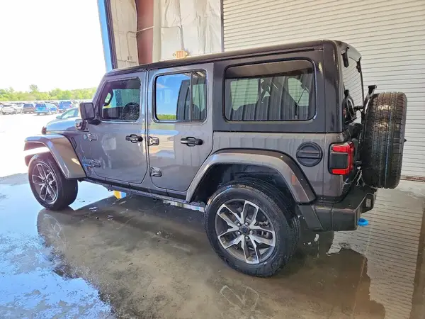 1C4RJXN62RW209700 2024 JEEP WRANGLER - Image 2