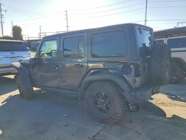 1C4RJXN62RW324006 2024 JEEP WRANGLER - Image 2