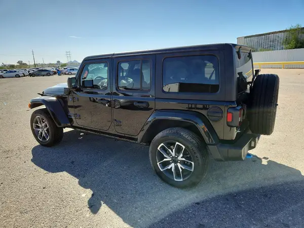 1C4RJXN64RW133641 2024 JEEP WRANGLER - Image 2