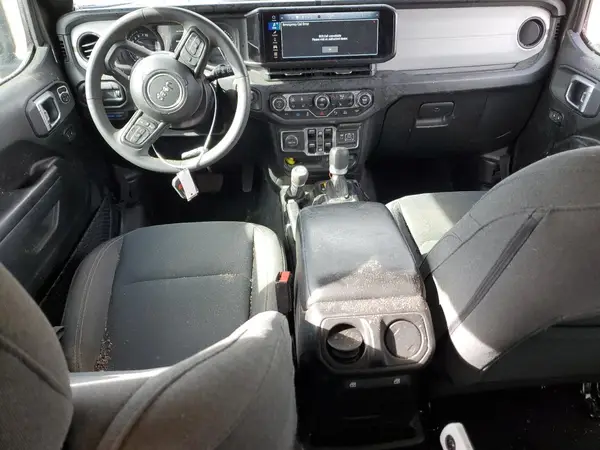 1C4RJXN64RW202828 2024 JEEP WRANGLER - Image 8