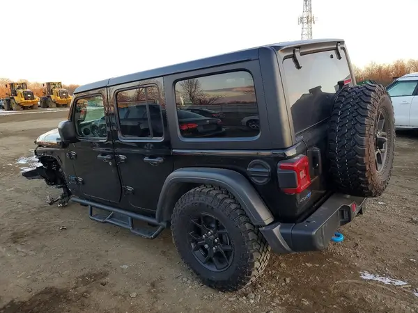 1C4RJXN64RW323990 2024 JEEP WRANGLER - Image 2