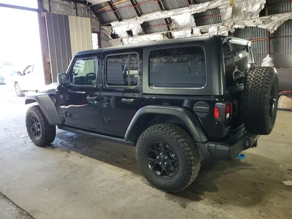 1C4RJXN65RW121918 2024 JEEP WRANGLER - Image 2
