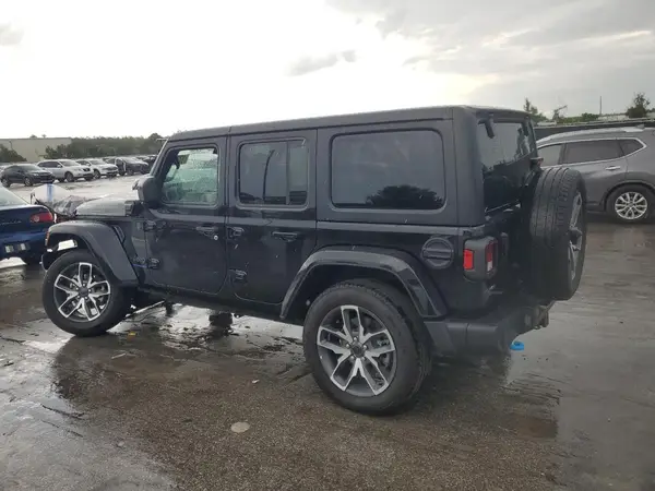 1C4RJXN65RW133678 2024 JEEP WRANGLER - Image 2