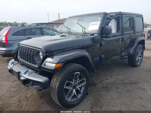 1C4RJXN68RW131973 2024 JEEP WRANGLER - Image 2