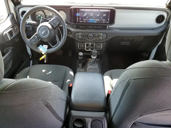 1C4RJXN68RW146070 2024 JEEP WRANGLER - Image 8