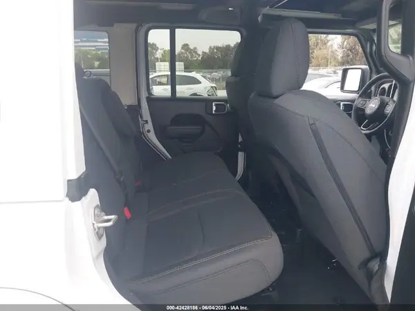 1C4RJXN68RW186133 2024 JEEP WRANGLER - Image 8