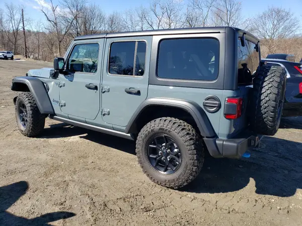 1C4RJXN68RW294526 2024 JEEP WRANGLER - Image 2